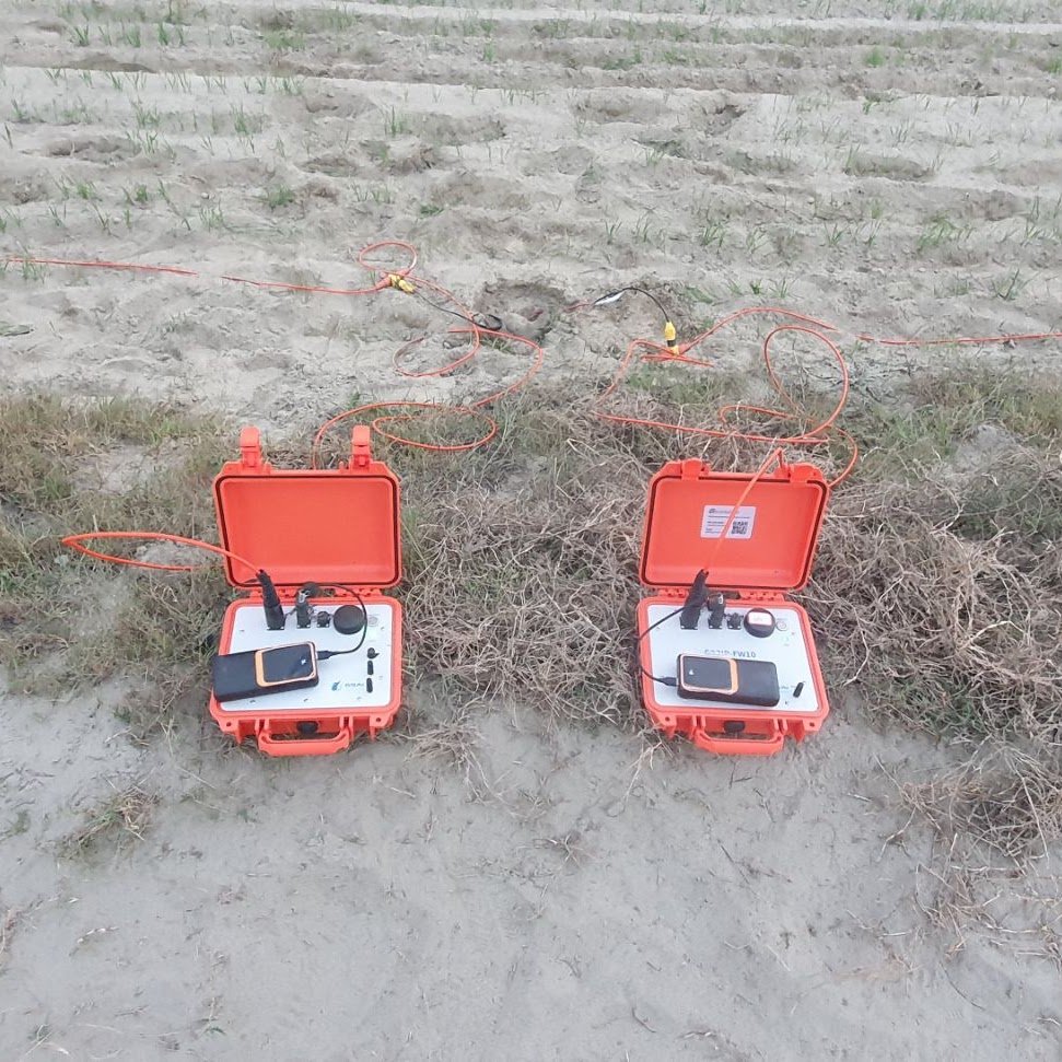 Induced polarization survey line